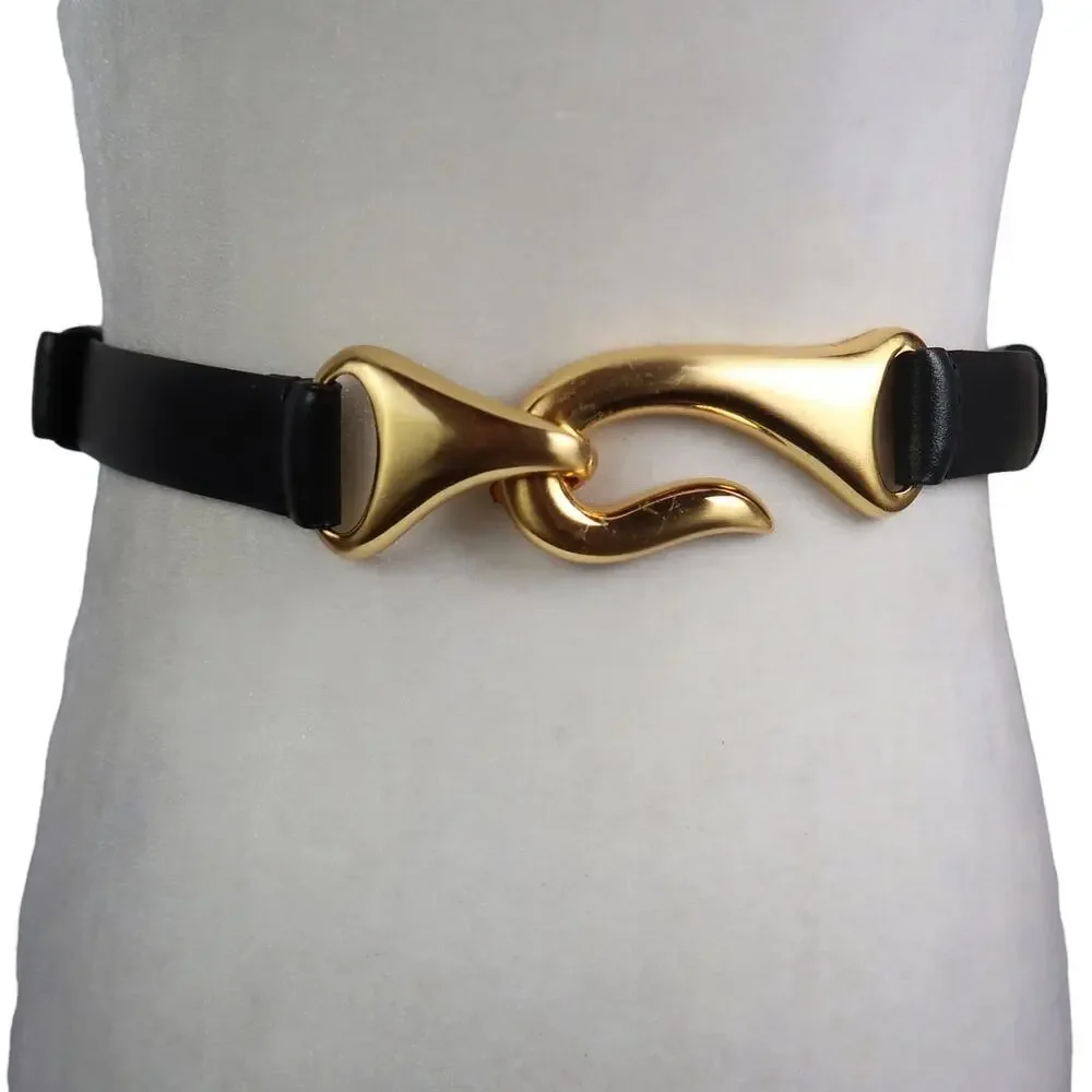 Vintage Chico's Black Leather Adjustable Belt Gold Interlocking Hook M